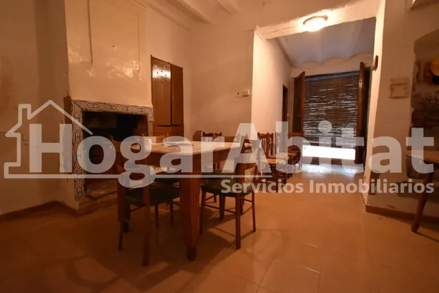 Casa de 2 alturas con TERRAZA cerca del Ayuntamiento — 21