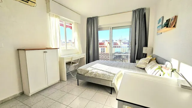 Estudio   con vistas al mar panoramicas  y piscina comunitaria — 15