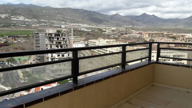 Playa Paraiso, piso de 65 m2, 1 dormitorio, terraza con preciosa vista dal mar y terraza — 2
