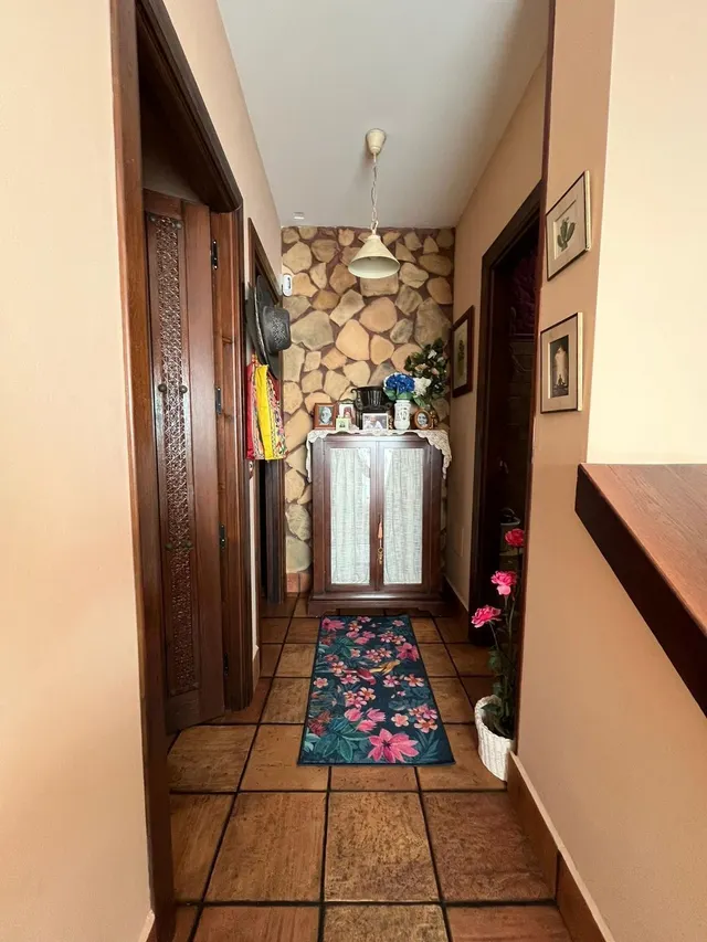 Chalet independiente con piscina y vistas al mar. — 36
