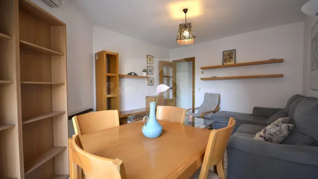 Piso de 2 habitaciones con plaza de garaje y gran trastero - foto 3
