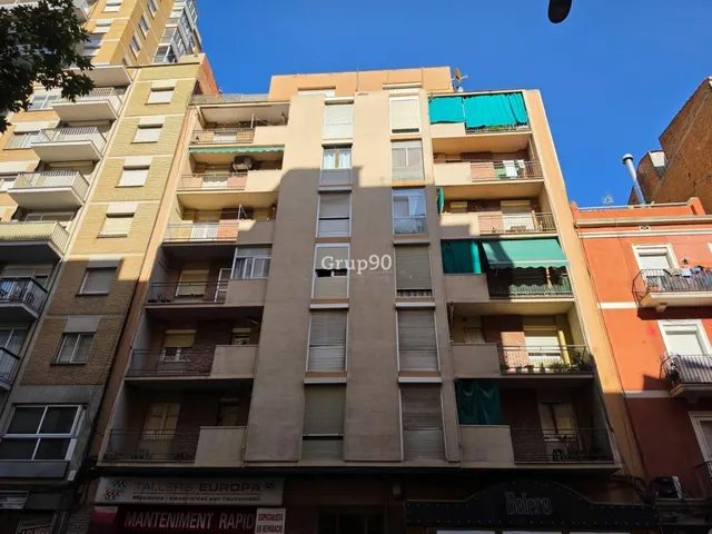PISO LUMINOSO JUNTO A PLAZA EUROPA – 3 habitaciones — 31
