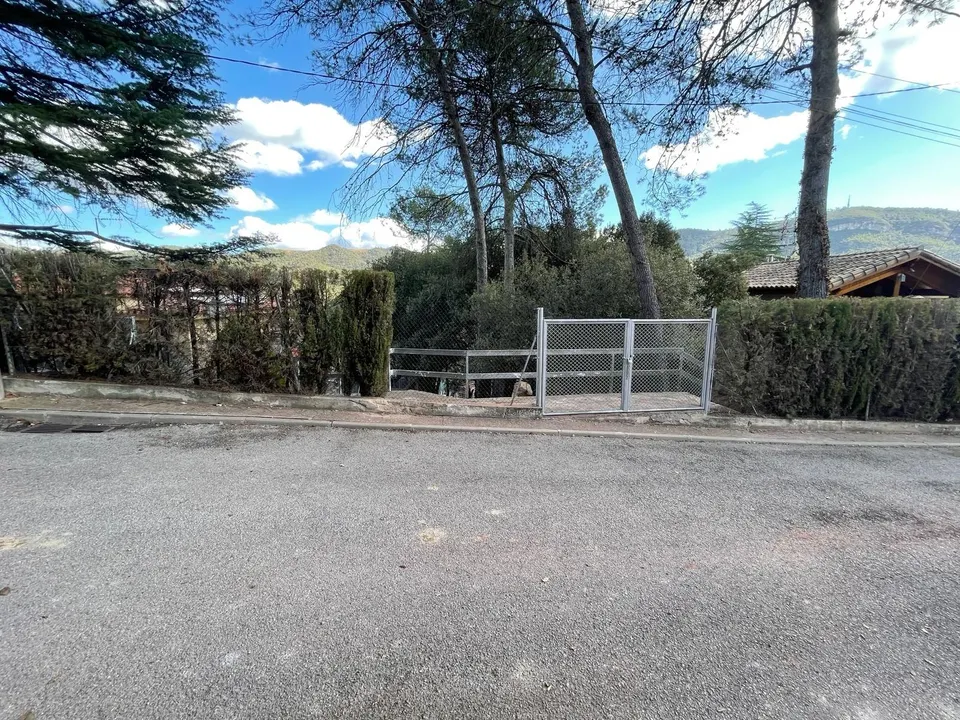 TERRENO EN VACARISSES - RONDA DR FLEMING