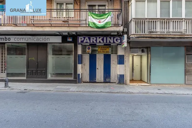 PARKING DE 30 PLAZAS EN PLENO CENTRO DE GRANADA — 19