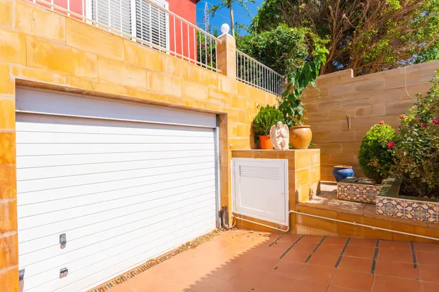 VIVIENDA INDEPENDIENTE EN BCO HONDO — 34