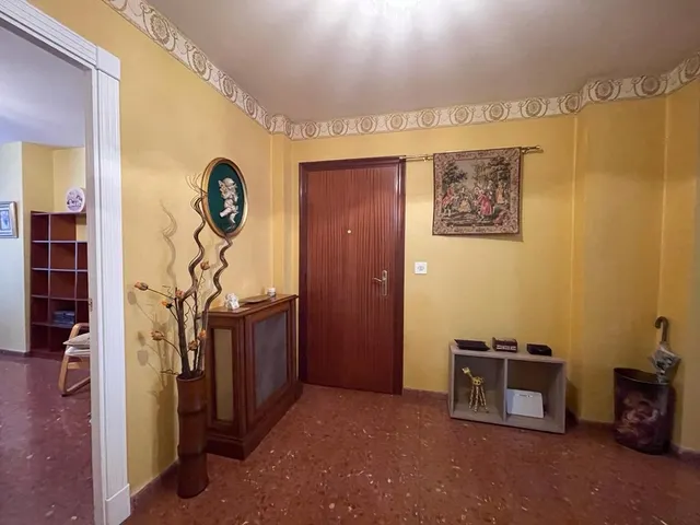 SE ALQUILAN habitaciones CURSO ESCOLAR — 25