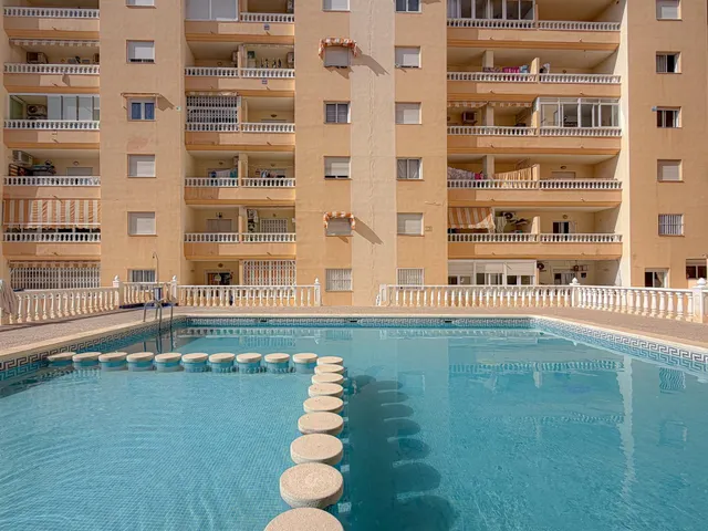 Centro! Encantador Atico con gigantesca terraza e impresionantes vistas panorámicas y a laguna rosa + Piscina comunitaria — 38