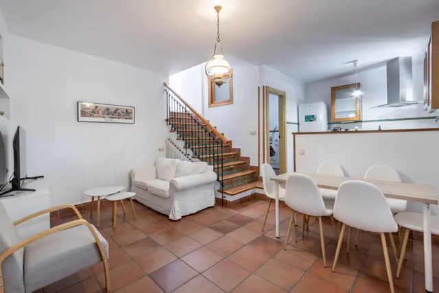 Casa reformada en el Camino del Sacromonte — 8