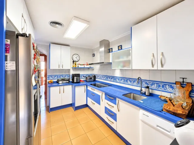 ¡VIVIENDA UNIFAMILIAR DE 245 M2 EN MAIRENA DEL ALJARAFE! — 2