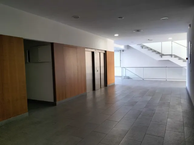Oficina en Edificio Astarté — 16