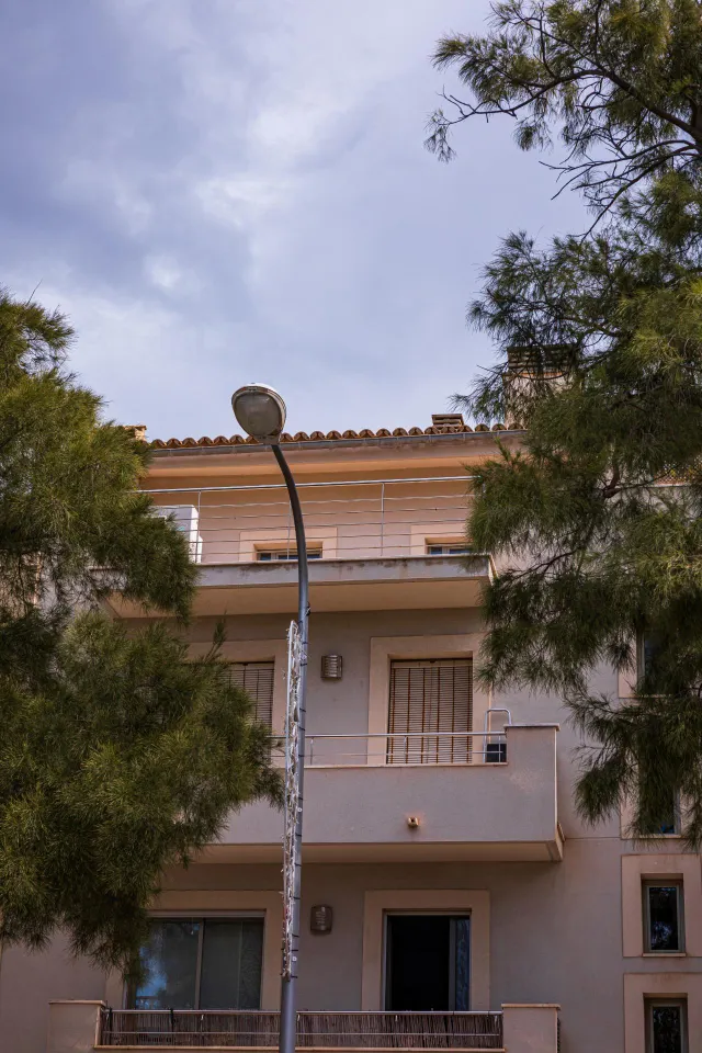 ATICO PARA REFORMAR CON GRAN TERRAZA A 200M DEL MAR — 25