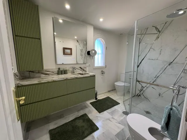 Apartamento 2 habitaciones 132m² en alquiler - Costa Del Sol — 25
