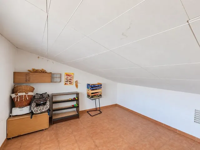 No es una casa más. Es una vivienda de 1880 con carácter. — 22