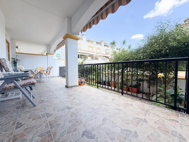 Tu casa en Santa Pola con chimenea y piscina — 4