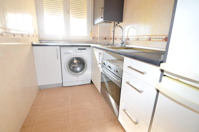 Urbis te ofrece un apartamento en venta en VILLARMAYOR, Sala