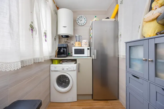Apartamento reformado de 3 dormitorios y 2 baños a escasos 75 metros de la playa del acequión — 15