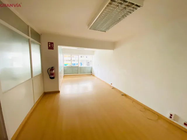 Oficina en el centro de Logroño — 2
