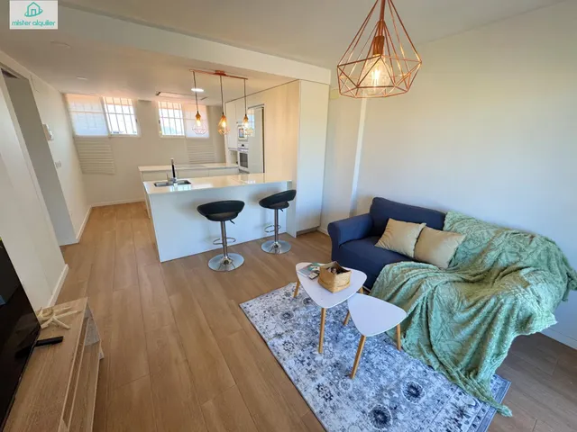 APARTAMENTO DE LUJO RECIÉN REFORMADO EN EL CAMPELLO ENTRE SAN JUAN PUEBLO Y PLAYA — 40