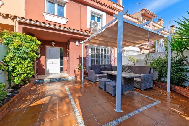 Chalet adosado Guadalmar