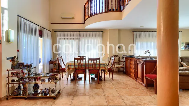 Villa en venta en Playa Almardà — 11