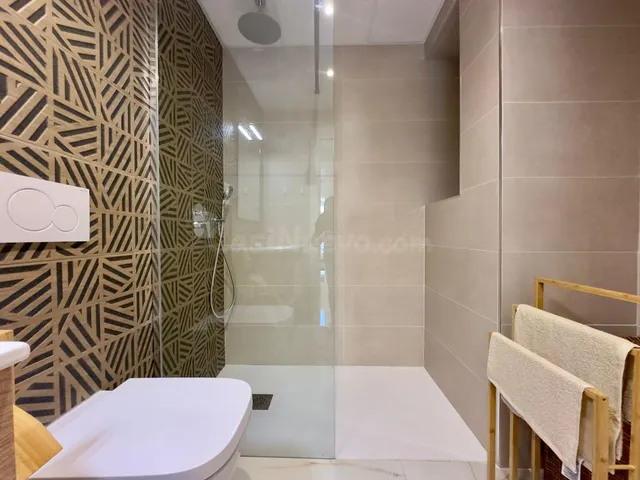 APARTAMENTO DE 3 DORMITORIOS 2 BAÑOS +2 PLAZAS DE GARAJES EN ORIHUELA COSTA (PLAYA FLAMENCA) — 45