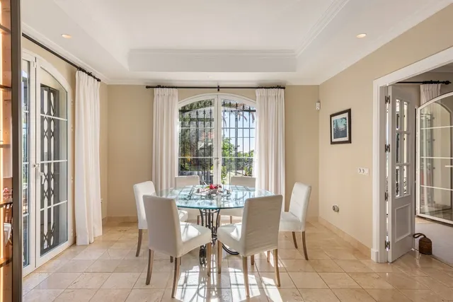 Chalet 5 habitaciones 403m² en venta - Costa del Sol — 7