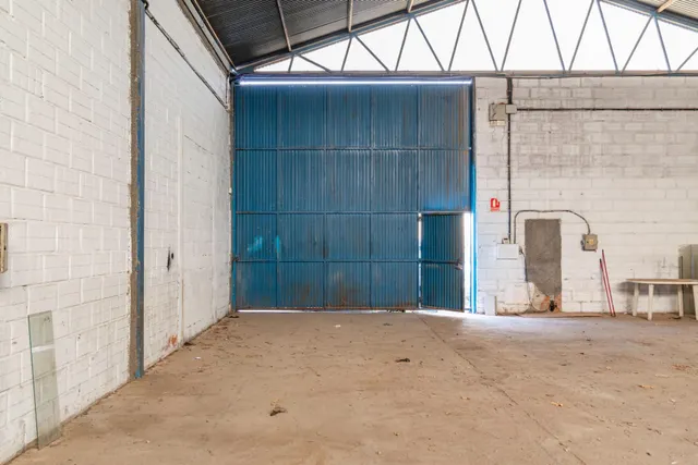 NAVE INDUSTRIAL DE 240M2 EN JUN-GRANADA — 9