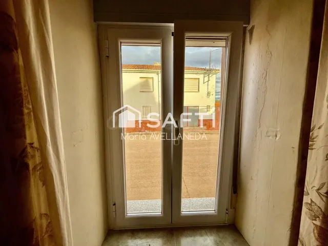 CASA DE PUEBLO CON PATIO Y GARAJE - foto 5