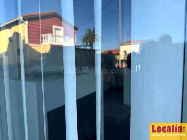 Venta de local comercial en Santander. — 5