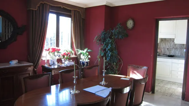 URBANIZACION LA MINA, SE VENDE CHALET — 39