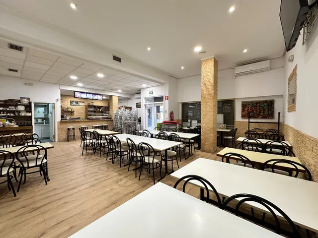 Oportunidad Única: Local Comercial Totalmente Acondicionado en San Pedro del Pinatar (Murcia) — 19