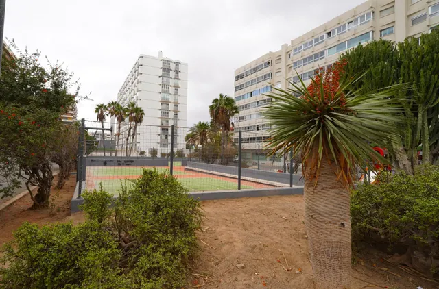 Piso 5 habitaciones 226m² en venta - Arenales — 26