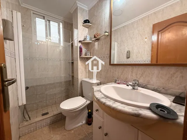 Piso en exclusiva de 3 habitaciones con patio en zona altozano de Alicante: planta baja — 19