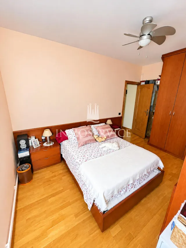 Piso en Venta en Horta — 6