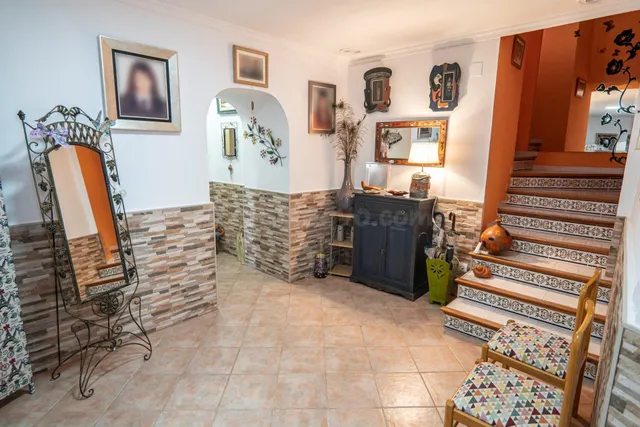 Precioso chalet en Benaque - foto 5