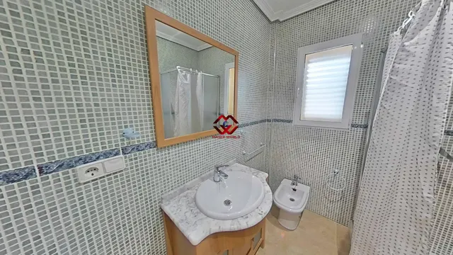 Dúplex reformado a 200 m del mar en Santiago de la ribera — 49
