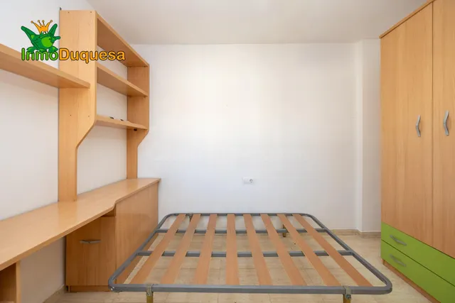 Piso de 3 dorm. en Las Gabias, con APARCAMIENTO. — 18