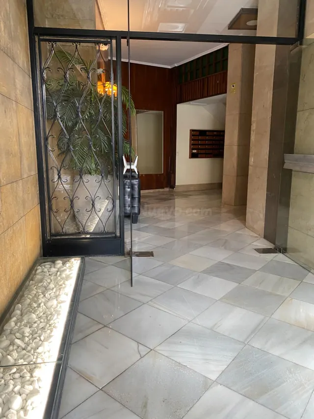 Venta de piso en Angel Guimerá para reformar, Valencia - foto 3