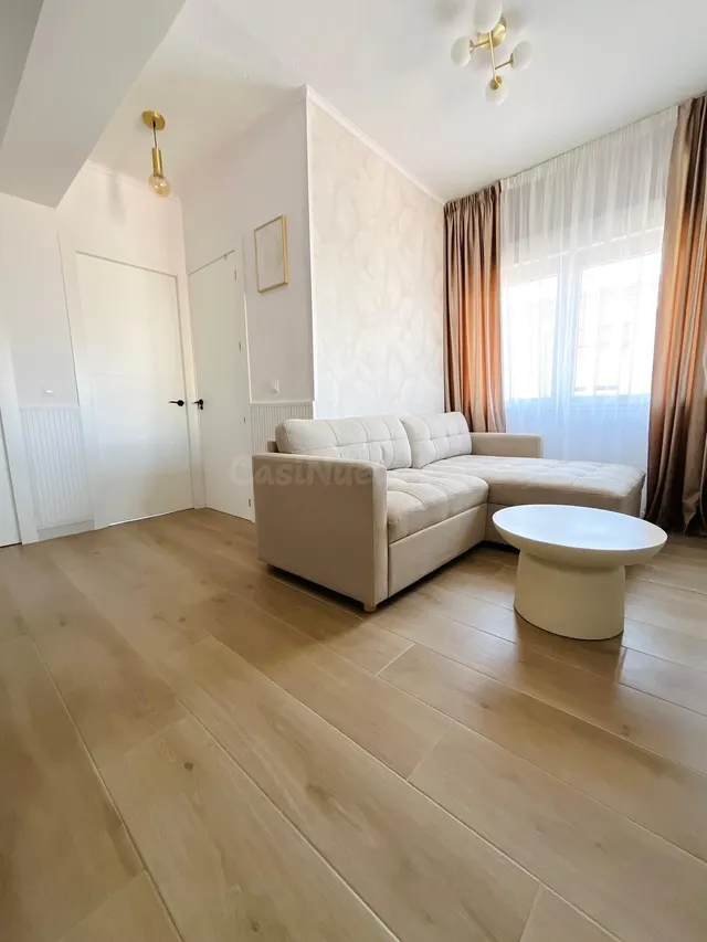 FANTÁSTICO PISO COMPLETAMENTE REFORMADO JUNTO AL PASEO DEL M - foto 3