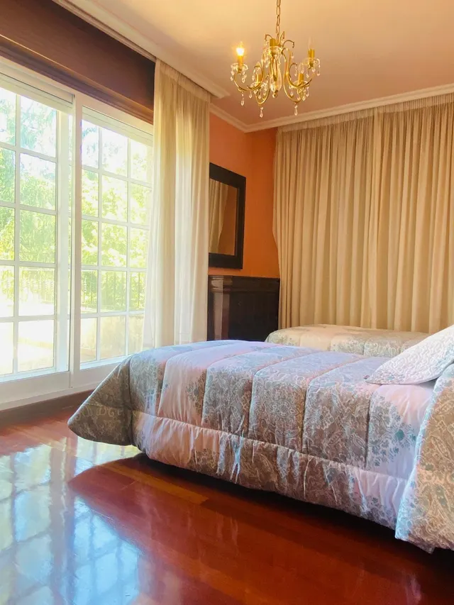 Chalet en Redondela con jardín y piscina — 26