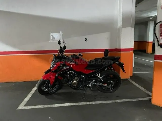 RIVILLA BRAVO VENDE PLAZAS DE MOTOS - foto 2