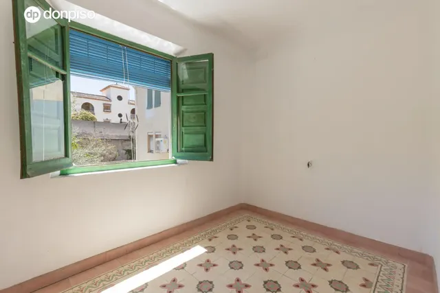 Casa con gran solar — 40