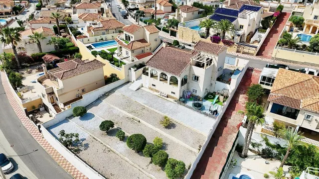 Villa 5 habitaciones 163m² en venta - Pueblo 9 - foto 2