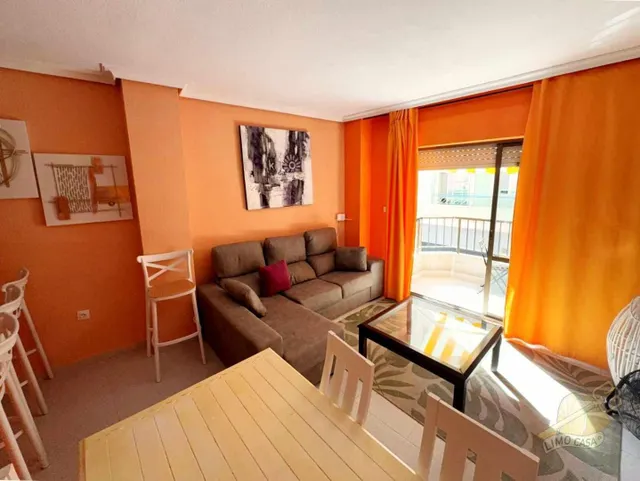 A 50 METROS DE PLAYA DEL CURA 3 HABS  180.000€ — 4