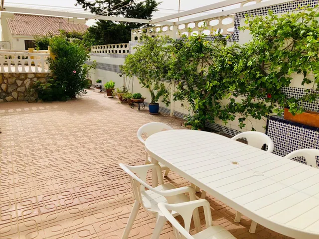 Villa privada con 6 habitaciones frente al mar en Guardamar playa. — 12