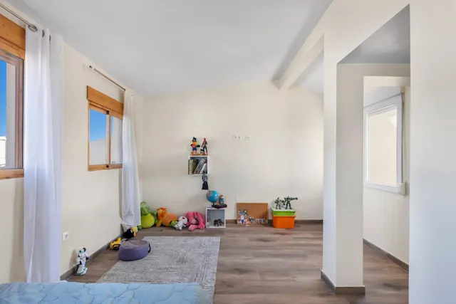 Dúplex reformado en Los Balcones: sol, comodidad y ubicación estratégica — 36