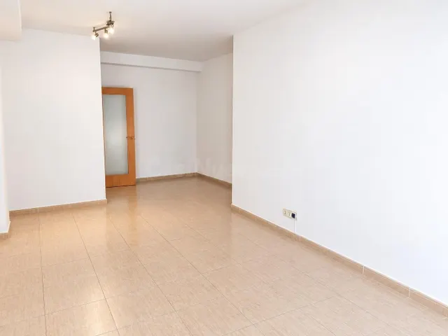 Piso en Venta en el Centro de Amposta - foto 2