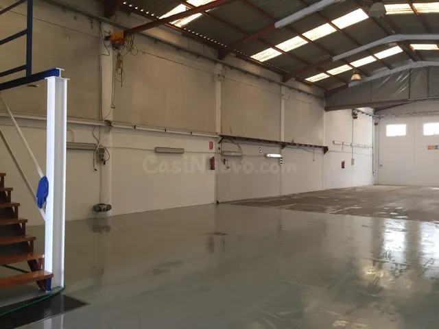 Nave industrial de 400 m2 en Cabezo Beaza – Cartagena - foto 2