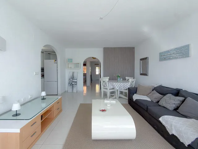 La Veleta! Impresionante Ático con excelente distribución de espacios + Gran terraza y Solarium privado con espectaculares vistas al mar — 14
