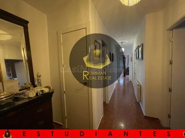 EST / Piso de CUATRO Dormitorios en La Chana - foto 5